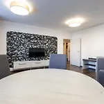 Garni Vsb Tuo מלון