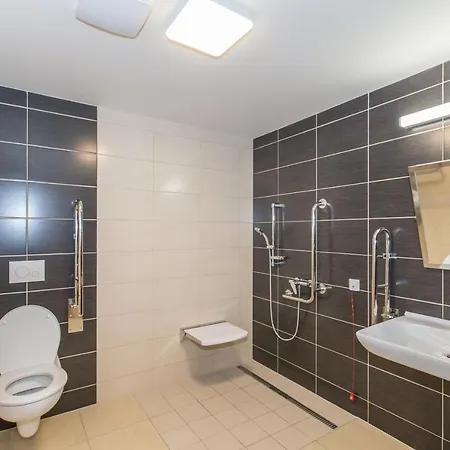 Hotel Garni Vsb