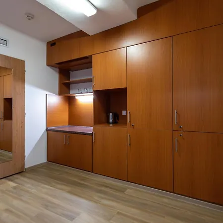 Hotel Garni Vsb