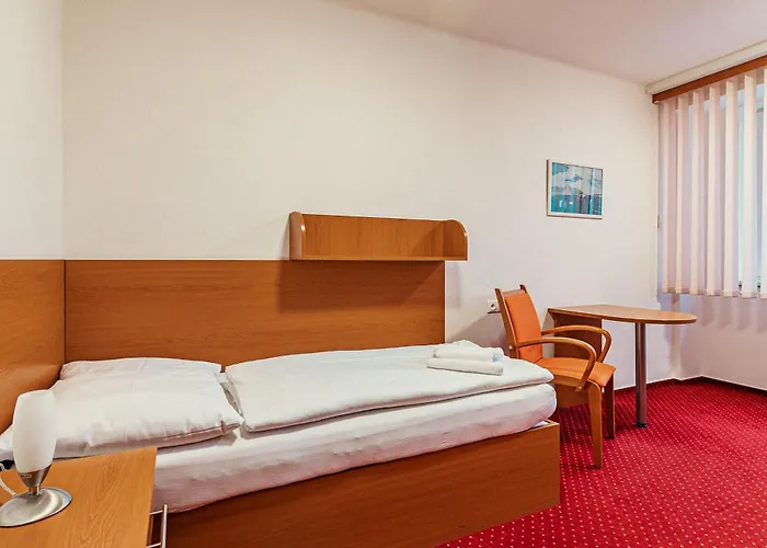 Hotel Garni Vsb Tuo